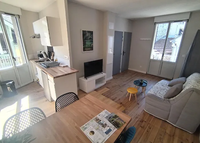 Appartements Avec Garage Prive - Latre Location