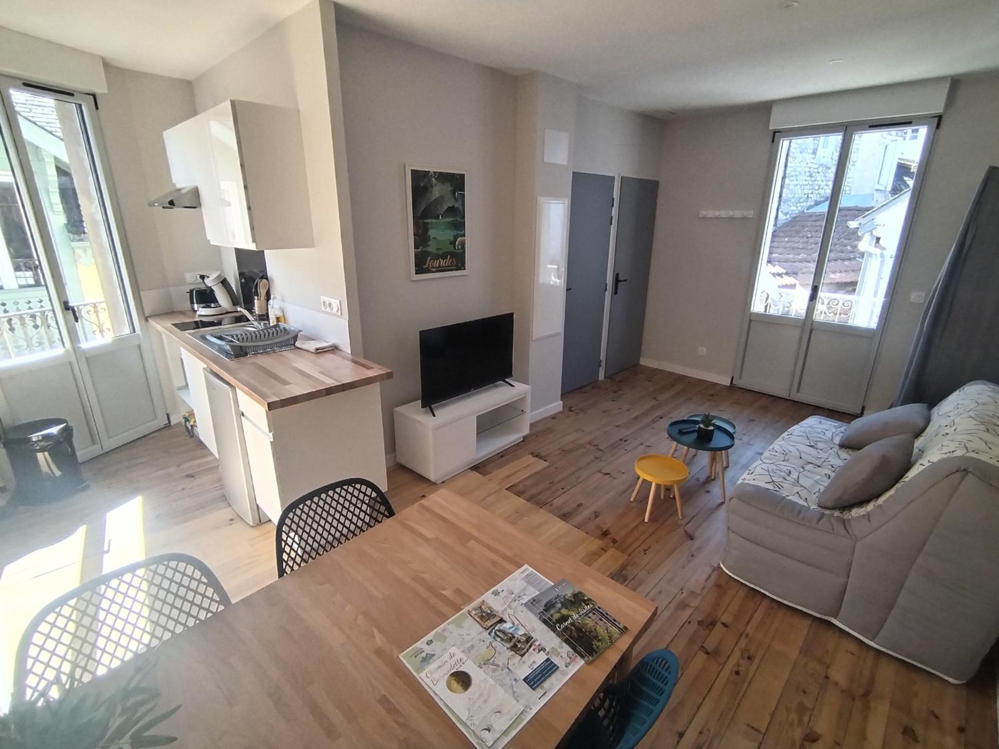Avec Garage Prive - Latre Location Apartamento *